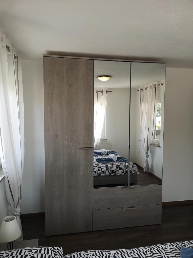 Apartmani Manda オミサリ エクステリア 写真